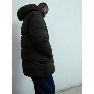 Chaqueta de plumón negra personalizada al por mayor para mujer, abrigo largo cálido de invierno, parka con capucha, aislada, para exteriores, estilo urbano, OEM - Product Image 4
