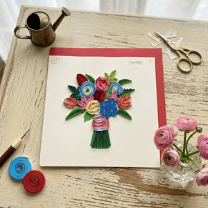 Carte de vœux artisanale en papier plissé 3D avec bouquet de fleurs, finition mate, design artistique personnalisé du Vietnam - Product Image 2