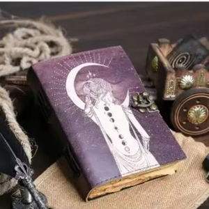 สมุดบันทึกหนังแท้ทำมือสไตล์วินเทจลายเลดี้มูน พร้อมขอบกระดาษแบบดีเคิล สำหรับวาดภาพและเขียน  ช่วงเทศกาลฮาโลวีน - Product Image 2