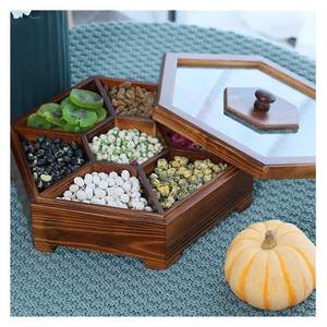 Plateau en bois artisanal de fabrication indienne pour servir la nourriture, le café, le petit-déjeuner ou pour une utilisation décorative à la maison, disponible pour l'exportation - Product Image 1