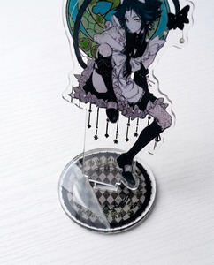Exhibidor de Acrílico Moderno y Personalizable para Figuras de Anime, para Figuras de Acción, para Fanáticos y Coleccionistas de Anime - Product Image 5