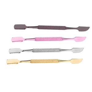 Juego de 4 Empujadores de Cutículas Cuadrados de Acero Inoxidable de Grado Profesional, Raspador de Doble Cara, Herramientas de Manicura y Arte de Uñas Personalizadas - Product Image 1