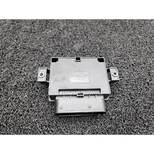 ECU และโมดูลคอมพิวเตอร์มือสองสำหรับรถยนต์ซีรีส์ 5 รุ่น EB679908301 - Product Image 4