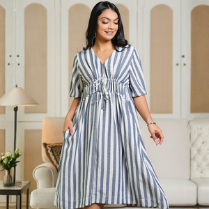 Elegante Vestido de Lino y Algodón Azul y Blanco Hueso para Mujer - Product Image 2