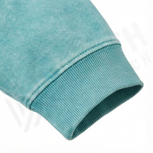 Conjunto Deportivo de Dos Piezas para Mujer, Sudadera Corta Personalizada con Color a Elección, Estilo Jogger, Ropa Deportiva Premium - Product Image 6