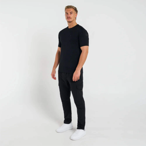 T-shirt en coton noir pour homme, coupe classique, col rond, manches courtes, décontracté, jersey uni, respirant, design tricoté, col rond, manches courtes - Product Image 1