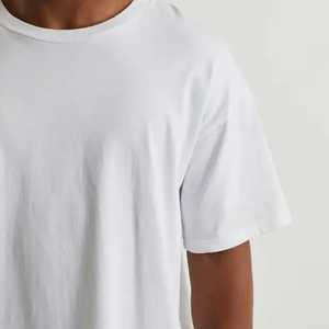 Camiseta de Algodón Marrón Oversize para Hombre, Manga Corta, Cuello Redondo, Casual, Color Sólido, Tejido Jersey, Teñido Liso - Product Image 4