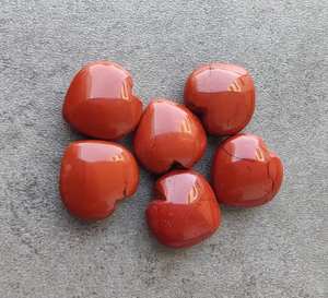 พลอยแจสเปอร์สีแดงธรรมชาติ รูปหัวใจ ทรงบริโอเลต คาโบชอง คุณภาพเกรดสำหรับทำเครื่องประดับ พลอยหลวม - Product Image 2