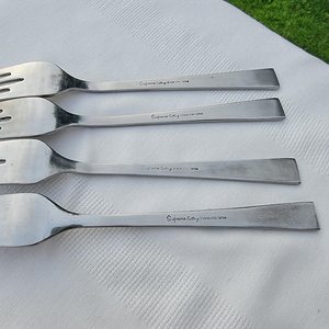 Juego de Tenedores Minimalistas de Acero Inoxidable, Diseño Elegante, Utensilios de Cocina - Product Image 4
