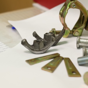 Componentes de Acero Fundido/Hierro Dúctil Mecanizados por CNC para Sistemas de Encofrado Industrial y Proyectos de Fabricación de Equipos - Product Image 1