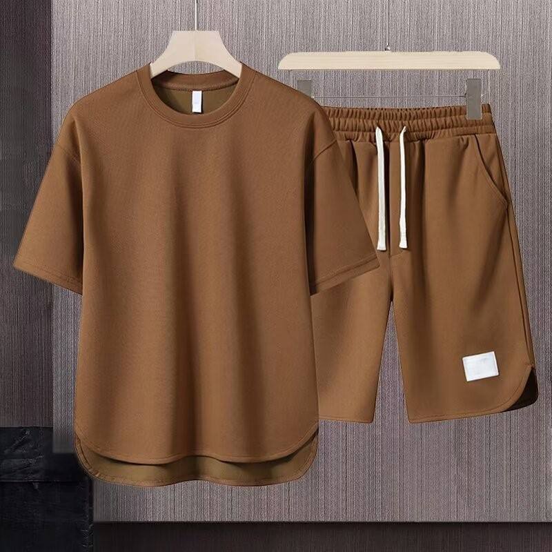 สีน้ำตาล