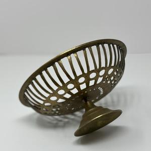 Vaisselle de service artisanale au design rustique, plats et bols pour la présentation des aliments, décoration intérieure, matériau solide - Product Image 2