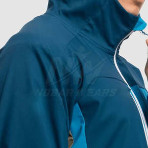 เสื้อแจ็คเก็ตซอฟต์เชลล์สำหรับผู้ชาย กันลม กันน้ำ ระบายอากาศได้ดี น้ำหนักเบา เหมาะสำหรับการเดินป่า ท่องเที่ยว และกิจกรรมกลางแจ้ง - Product Image 6