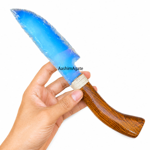 Couteau à pointe d'arc en opalite avec manche en bois sculpté, objet d'art de collection - Product Image 1