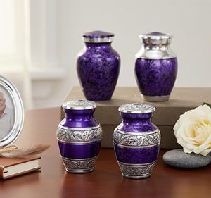 Distinctive Aluminum <b>Keepsake</b> <b>Memorial</b> Cremation Urn Ash Tribute Holder Featuring Artistic Exterior And Premium Finish - Product Image 4