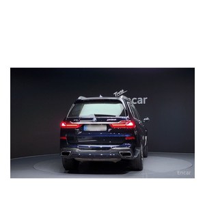 BMW X7 M50i 6 places, modèle décembre 2022, 42 686 km, conduite à gauche, boîte automatique avec caméra de recul - Product Image 4
