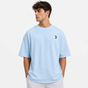 เสื้อยืดโอเวอร์ไซส์ใส่สบายสำหรับผู้ชาย ทรงหลวม เนื้อผ้านุ่ม แขนสั้น คอกลม เหมาะสำหรับใส่ลำลองในฤดูร้อน - Product Image 1