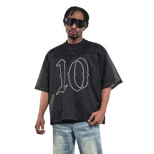 Camiseta de malla recortada de manga corta para hombre, Camiseta deportiva de cuello redondo para gimnasio con estampado de texto frontal, tejido acanalado para serigrafía de fútbol - Product Image 1