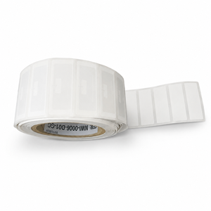 Etiqueta RFID UHF Adhesiva 45x20mm 860-960 MHz Chip 7U Impermeable para Control de Acceso Hecha en Vietnam - Product Image 1