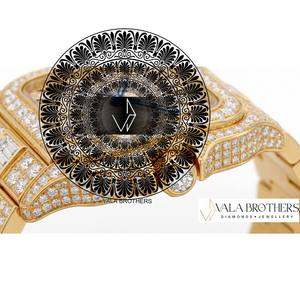 นาฬิกา Cartier รุ่นโบราณ ประดับเพชร ตัวเรือนโลหะผสม กระจกแซฟไฟร์ ขนาด 30 มม. หน้าปัดทรงสี่เหลี่ยม ระบบควอตซ์ สายสแตนเลสสตีล ตัวล็อคแบบ Deployment Clasp สำหรับทั้งชายและหญิง ระดับหรูหรา - Product Image 2