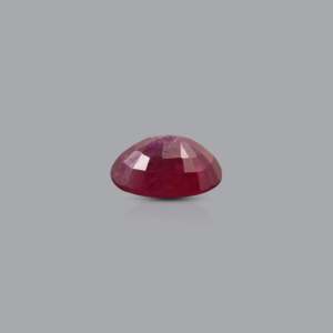 Natural Oval Cut Ruby Loose Gemstone 4.05 Carat for Fine Jewelry - Product Image 3