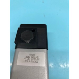 Vanne d'angle haute pression Varian L6281-301 NW16 A/O - Équipements et pièces semi-conductrices de renommée mondiale à saisir - Product Image 2