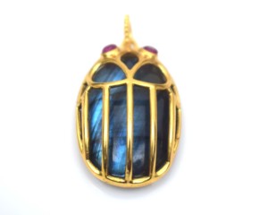 Collier avec pendentif scarabée en pierres précieuses d'inspiration égyptienne ancienne pour femmes et hommes - Product Image 5