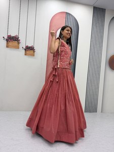 Pink Embroidered Silk Floor-Length Reversible Quick Dry Kurta <b>Lehenga</b> Set Sleeveless Choli Pleated <b>Skirt</b> for Wedding Diwali - Product Image 5