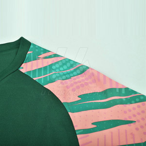 <b>Best</b> Selling <b>Men's</b> Adult Soccer Kit Breathable Polyester Fabric for Long Training and Exercise Sessions - Product Image 4