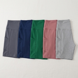 Shorts de compression pour femmes, sport pickleball, haute élasticité, coutures renforcées, taille élastique, poches latérales, respirant, séchage rapide, vêtements de sport - Product Image 6