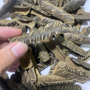 Copeaux d'encens d'agarwood Oud Tigre Vietnamien, morceaux de bois aromatique élégants pour brûleur d'encens, parfum boisé, toutes saisons, pour méditation, rituels et décoration - Product Image 6