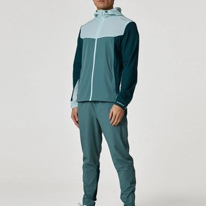 Ensemble coupe-vent respirant en nylon imprimé personnalisé de qualité supérieure pour hommes, vente en gros, ensembles courts, streetwear à fermeture éclair intégrale pour l'hiver - Product Image 4