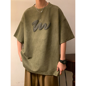 เสื้อยืดผู้ชายสไตล์สตรีทแวร์ แขนครึ่งตัว พิมพ์ลายพัฟฟ์ ทรงโอเวอร์ไซส์ แฟชั่นฮิปฮอป สวมใส่สบาย ผ้าฝ้าย ระบายอากาศได้ดี น้ำหนักเบา เหมาะสำหรับฤดูร้อน ทันสมัย - Product Image 5