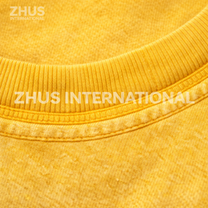 เสื้อยืดและกางเกงขาสั้นชุดเซ็ตพิมพ์โลโก้ตามสั่ง คุณภาพสูง เสื้อยืดคอกลมแขนสั้นทรงหลวมระบายอากาศได้ดีสำหรับผู้ชาย และกางเกงขาสั้นทรงบ็อกซี่ - Product Image 5