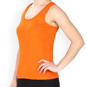 Precio al por mayor: Tops deportivos transpirables para mujer, de secado rápido, antiencogimiento y personalizables, para gimnasio, yoga y fitness, con MOQ bajo. - Product Image 5