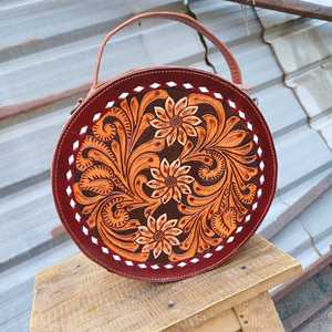 Sac à main rond en cuir véritable avec motif floral ajouré, fermeture éclair, style vintage, accessoire quotidien pour femme - Product Image 4