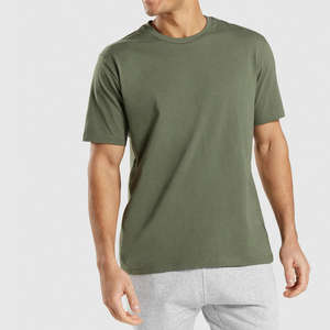 T-shirt tendance vert uni coupe ample avec logo personnalisé en tissu 100% coton, col rond, faible MOQ, streetwear pour hommes - Product Image 1