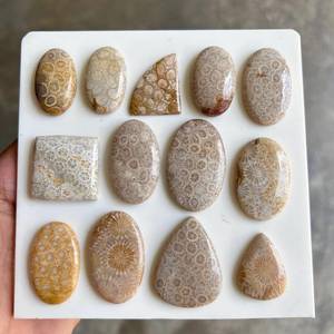 พลอยคาโบชองหนังเสือดาวธรรมชาติ ขายส่งจำนวนมาก หินหลวมสำหรับทำเครื่องประดับ แหวน จี้ ต่างหู งานฝีมือ DIY - Product Image 5
