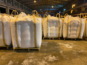 Fertilizante nitrogenado Urea N46 color blanco 100% pureza, fuente estable de fábrica en Vietnam - Product Image 2