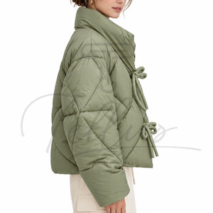 TELLUS APPAREL Chaqueta Acolchada para Mujer, Estilo Urbano, Nueva Moda, Resistente al Viento e Impermeable, Ropa Casual de Invierno, Color Personalizado - Product Image 5