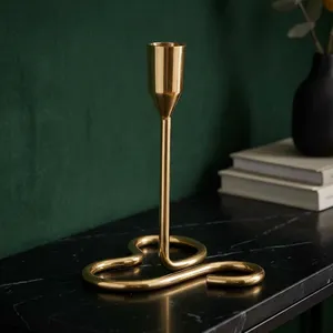 Porte-bougie en métal doré incurvé, élégant et moderne, pour table à manger, salon, mariage, fête, décoration de la maison - Product Image 6