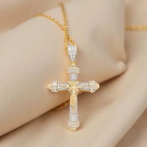 Colgante de Cruz con Moissanita + Aleación de Zinc y Plata 925 con Microincrustaciones de Diamantes, Regalo Religioso Unisex - Product Image 2