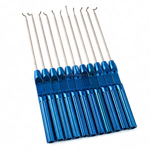 Kit orthopédique pour la réparation des ménisques et des coiffes des rotateurs, avec crochets de suture arthroscopiques et passe-fils en titane et nitinol - Product Image 1