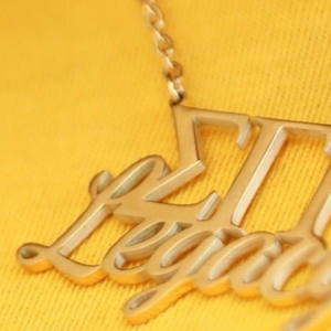 Collar Sigma Gamma Rho Legacy en Tono Dorado, Colgante SGRho para Mujer, Joyería con Letras Griegas, Cadena Elegante, Regalo con Estilo - Product Image 4