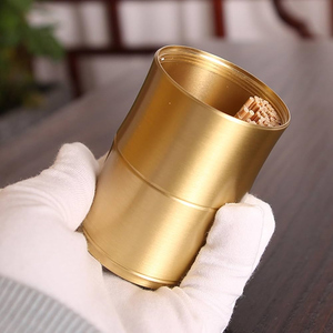 Porte-cure-dents en laiton artisanal, bouteille de rangement, ornements décoratifs de haute qualité pour hôtels et restaurants à bon prix - Product Image 3