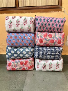 Vintage <b>Floral</b> Cotton Cosmetic Bag Medium Size Zipper Closure Multi Function Makeup Organizer Toiletry Bag - Product Image 5