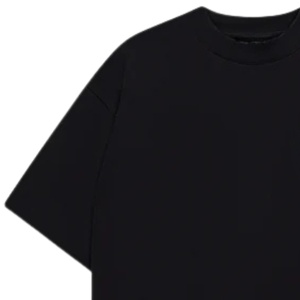 T-shirt Homme Oversize à Manches Courtes Noir avec Logo Minimaliste sur la Poitrine en Coton Col Rond Décontracté Style Urbain Streetwear Vente en Gros - Product Image 3