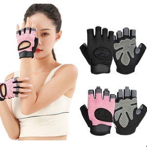 Gants de fitness demi-doigts en maille respirante antidérapants avec sangle de poignet réglable pour la gym et l'entraînement unisexe - Product Image 2