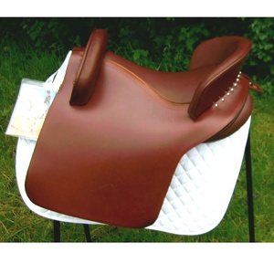 Sillas de montar inglesas del fabricante de productos ecuestres más renombrado al mejor precio. - Product Image 1