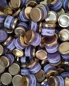 Vela aromática de 30 ml con aspecto premium, hecha a mano con cera de parafina, aromaterapia, mejor logotipo de marca personalizado, disponible en varios tamaños. - Product Image 5